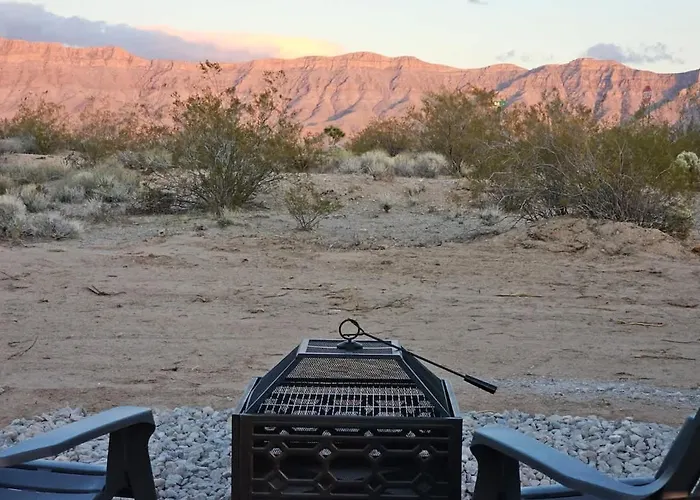 Rockstar Luxury Glamping 360 Views W Evcharger Holiday home *