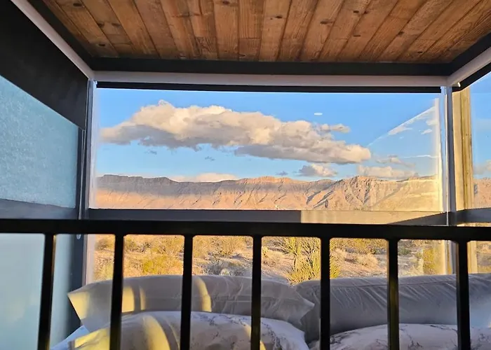 Rockstar Luxury Glamping 360 Views W Evcharger Holiday home *